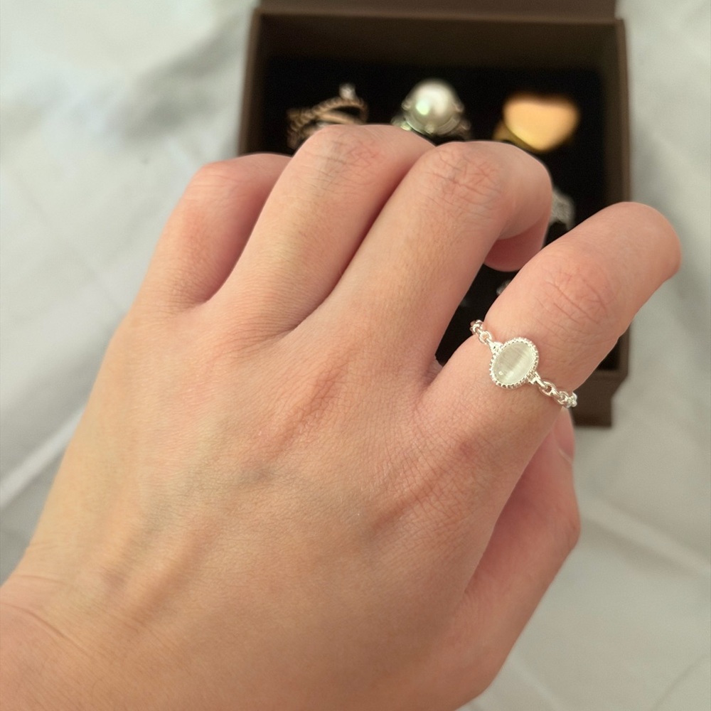 Delicate Silver Oval Beaded Chain Ring - Women Jewelry